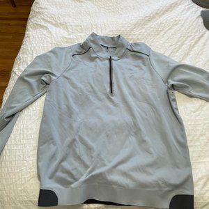 Tiger Woods golf pullover